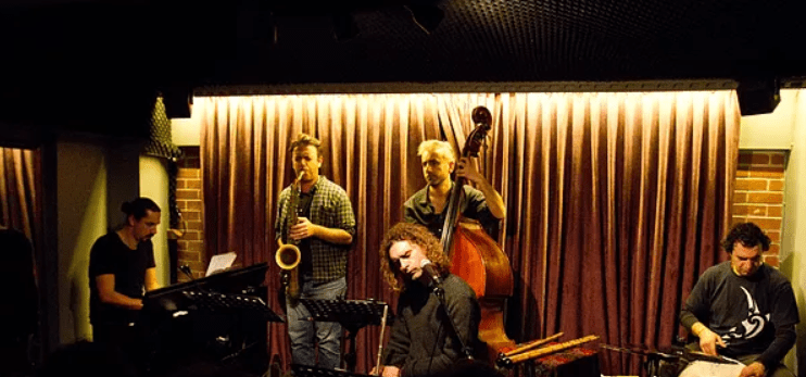 Αlonisma, Ιταλία – Ελλάδα | East-west wanderings harmonies and grooves 